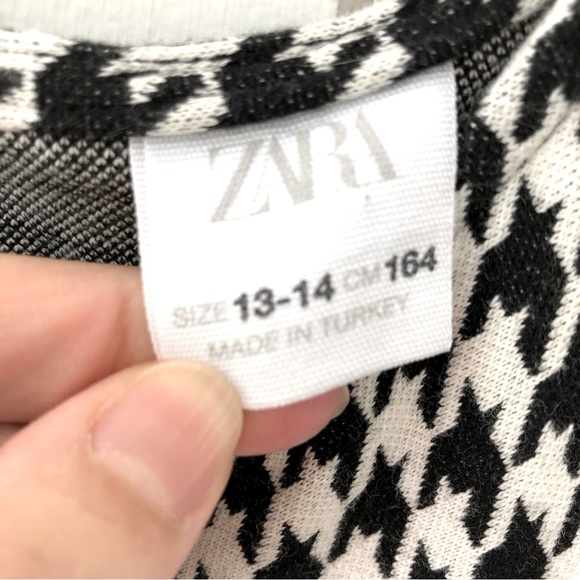 Zara Girl’s Houndstooth with Gold Buttons Dress Size 13 / 14 - Picture 3 of 7